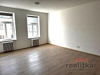 Pronájem bytu 3+1, Pekařská, Opavě- Předměstí - IMG_9340.jpg