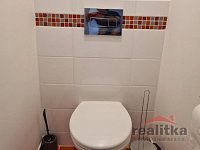 Pronájem hezkého bytu 3+1, 67m2 s lodžií, Opava, ul. Bílovecká - 20250422_110233.jpg
