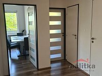 Pronájem hezkého bytu 3+1, 67m2 s lodžií, Opava, ul. Bílovecká - 20250422_110625.jpg