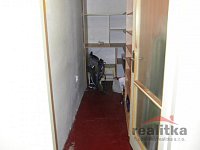 Pronájem velkého bytu 2+1 s terasou, balkónem a parkovacím místem Opava, ul. Praskova - 4.jpg