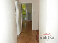 Pronájem velkého bytu 2+1 s terasou, balkónem a parkovacím místem Opava, ul. Praskova - 5.jpg