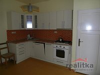 Pronájem velkého bytu 2+1 s terasou, balkónem a parkovacím místem Opava, ul. Praskova - 9.jpg