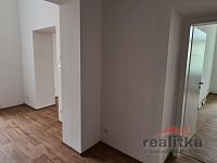 Pronájem hezkého bytu 2+1, Opava, ul. Ostrožná - 20210317_083232.jpg