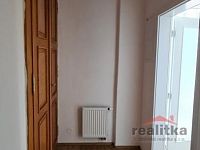 Pronájem hezkého bytu 2+1, Opava, ul. Ostrožná - 20210317_083408.jpg