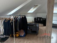 Pronájem krásného velkoprostorového bytu 1+kk, 50m2, Opava, ul. Na Rybníčku - IMG-20260614-WA0015.jpg