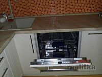 Pronájem velkého bytu 2+1 s terasou, balkónem a parkovacím místem Opava, ul. Praskova - 13.jpg