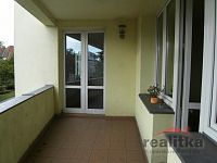 Pronájem velkého bytu 2+1 s terasou, balkónem a parkovacím místem Opava, ul. Praskova - 15.jpg