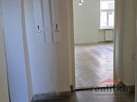 Pronájem bytu 1+1, 60m2 v centru města, ulice U Fortny, Opava - 20260526_162636.jpg