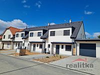 Novostavby rodinných domů ve Velké Polomi, okr. Ostrava - Město.