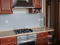 Pronájem hezkého bytu 1+1, 37m2 s velkou lodžií, Opava, ul. Holasická - PB051357.JPG
