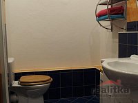 Pronájem hezkého bytu 1+1, 37m2 s velkou lodžií, Opava, ul. Holasická - PB051361.JPG
