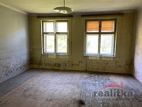 Prodej rodinného domu se samostatnou garáži a zahradou Potoční ul., Opava-Komárov - IMG_5626.jpeg