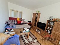 Pronájem bytu 1+1 s balkonem, ul. E Beneše, Opava - 20260703_120444.jpg