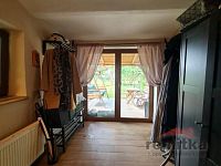 Prodej rodinného domu s velkou zahradou ve Skrochovicích, okr. Opava. - 20260703_100923.jpg