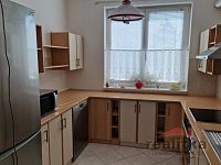 Pronájem rodinného domu v Kylešovicích (Opava) — komfortní bydlení v cihlové stavbě, k dispozici od 28. 7. 2026 - 20260714_090854.jpg