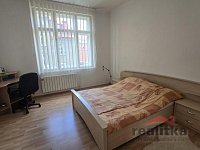 Prodej bytu 2+1, 78m2 s lodžií, Opava, ul. Gogolova - 20260728_153331.jpg