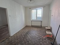 Pronájem bytu 2+1, Opava, ul. Ostrožná - 20260422_105637.jpg