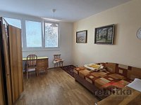 Pronájem bytu 2+1, 63m2 s velkou lodžií, Opava, ul. Holasická - 20260728_150300.jpg