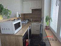 Pronájem zařízeného bytu 1+kk, 22m2, Opava, ul. Fügnerova - 20260729_155435.jpg