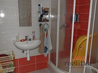 Pronájem bytu 2+1, 54m2, se zahradou a balkónem, Opava, ul. Pekařská - SAM_6472.JPG