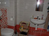 Pronájem bytu 2+1, 54m2, se zahradou a balkónem, Opava, ul. Pekařská - SAM_6479.JPG