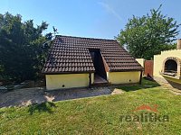 Prodej rodinného domu se zimní zahradou a dvojgaráží, ve Zlatníkách, Opava - 20260806_104644.jpg