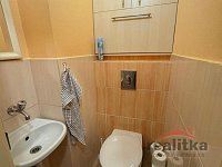 Prodej hezkého bytu 2+1 s balkónem a parkovacím stáním, Opava, ul. Otická - WhatsApp Image 2026-07-13 at 10.44.55 (16).jpeg