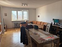 Prodej hezkého bytu 2+1 s balkónem a parkovacím stáním, Opava, ul. Otická - WhatsApp Image 2026-07-13 at 10.44.55 (4).jpeg