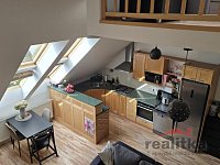 Prodej mezonetového bytu 3+kk, 98m2, se zahradou a parkováním, Opava, ul. Nákladní - 20250909_091728.jpg