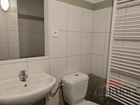 Pronájem suterénního bytu 2+kk, 53m2, Opava, ul. Ovocná - 20260814_101452.jpg