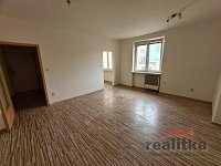 Pronájem bytu 1+1, 39m2, Opava, ul. Ostrožná - 20230418_135654.jpg