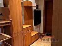 Pronájem bytu 1+kk s terasou, Na Nivě, Opava - 07867BD3-AED7-44C7-9CA8-6755B8387488.JPG