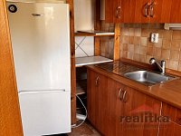 Pronájem bytu 1+kk s terasou, Na Nivě, Opava - AE69A148-56D8-4693-80C9-1A30CB22C308.JPG