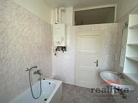 Pronájem bytu 79 m2, 3+kk se zahradou, ul. Bezručovo náměstí, Opava - IMG_8097.jpg