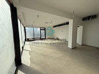 Nebytového prostoru naproti obchodnímu centru IGY - IMG_0663.jpg