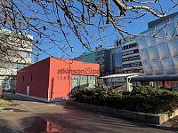 Nebytového prostoru naproti obchodnímu centru IGY - IMG_9441.jpg