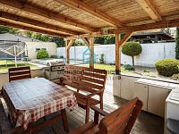 Prodej cihlového činžovního  domu s garáží, zahradou a skvělou polohou v Komenského ulici. - 16-IMG_3617.jpg