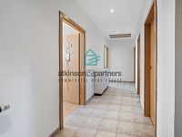 Prodej cihlového činžovního  domu s garáží, zahradou a skvělou polohou v Komenského ulici. - A7408221.jpg