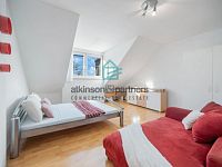 Prodej cihlového činžovního  domu s garáží, zahradou a skvělou polohou v Komenského ulici. - A7408245.jpg