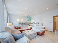 Prodej cihlového činžovního  domu s garáží, zahradou a skvělou polohou v Komenského ulici. - A7408278.jpg