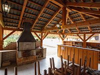 Uzavřený statek s wellness – výjimečné spojení životního stylu a investice v jižních Čechách. - 00010_.jpg