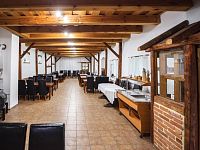 Uzavřený statek s wellness – výjimečné spojení životního stylu a investice v jižních Čechách. - 00050_.jpg