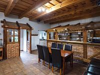 Uzavřený statek s wellness – výjimečné spojení životního stylu a investice v jižních Čechách. - 00051_.jpg