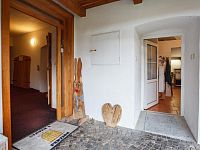 Uzavřený statek s wellness – výjimečné spojení životního stylu a investice v jižních Čechách. - 00060_.jpg