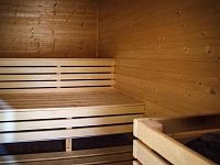 Uzavřený statek s wellness – výjimečné spojení životního stylu a investice v jižních Čechách. - 14a5.jpg