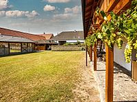 Uzavřený statek s wellness – výjimečné spojení životního stylu a investice v jižních Čechách. - IMG_8699_5_ED.jpg