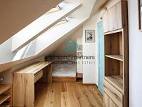 Velmi útulný a plně vybavený podkrovní byt 3kk v klidné části Českých Budějovic - IMG_4932ED.jpg