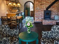 Velmi útulný a plně vybavený podkrovní byt 3kk v klidné části Českých Budějovic - IMG_4998ED.jpg