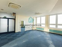 Kanceláře s parkingem  v centru Českých Budějovic - 13-IMG_9193.jpg