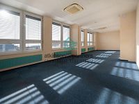 Kanceláře s parkingem  v centru Českých Budějovic - 7.jpg